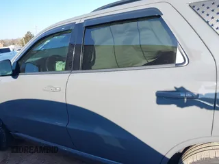 2023 Dodge Durango R/T Plus z VIN 1C4SDHCT5PC675451, wystawiony jako IAAI lot #40985985 z przebiegiem 17 996 mil mil oraz . Historia ofert i sprzedaży dostępna na DreamBid. Obrazek 14.