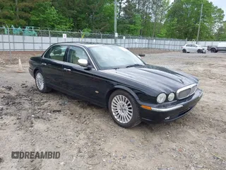 2007 Jaguar XJ Vanden Plas with VIN SAJWA82B87SH12375, listed as a IAAI auction lot 42108022 with 117,036 mi miles. Bid and sale history available at carsss.com. Image 1.