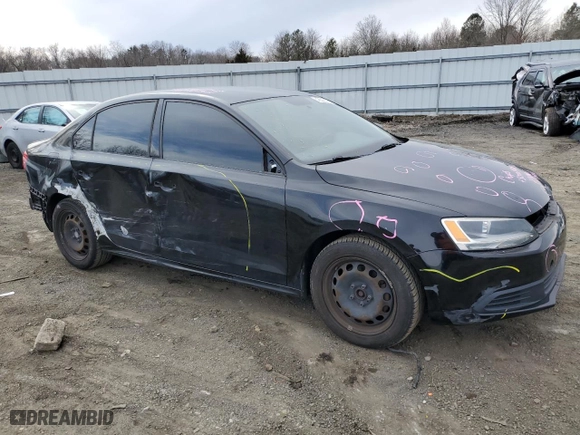 2011 Volkswagen Jetta Sedan SE PZEV with VIN 3VWDZ7AJXBM373082, listed as a Copart auction lot 46529175 with 103,945 mi miles and Salvage Title. Bid and sale history available at carsss.com. Image 4.