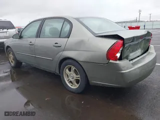 2006 Chevrolet Malibu LT w/0LT with VIN 1G1ZT51F06F212054, listed as a IAAI auction lot 41473761 with 152,198 mi miles. Bid and sale history available at carsss.com. Image 3.