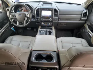 2020 Ford Expedition XLT z VIN 1FMJU1HT8LEA86206, wystawiony jako Copart lot #54563315 z przebiegiem 96 051 mil mil oraz Szkoda całkowita • Salvage title. Historia ofert i sprzedaży dostępna na DreamBid. Obrazek 8.