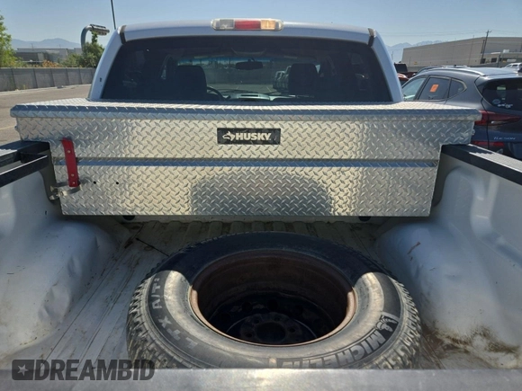 2008 Ford F-150 XLT z VIN 1FTPW14V38FA76863, wystawiony jako IAAI lot #42610373 z przebiegiem 178 671 mil mil oraz . Historia ofert i sprzedaży dostępna na DreamBid. Obrazek 53.