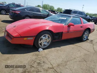 1990 Chevrolet Corvette z VIN 1G1YY2385L5116531, wystawiony jako Copart lot #57411145 z przebiegiem 87 775 mil mil oraz Czysty tytuł • Clean title. Historia ofert i sprzedaży dostępna na DreamBid. Obrazek 1.
