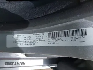 2015 Chrysler 200 S z VIN 1C3CCCBG1FN735571, wystawiony jako IAAI lot #42231495 z przebiegiem 95 423 mil mil oraz . Historia ofert i sprzedaży dostępna na DreamBid. Obrazek 9.
