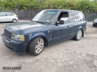 2011 Land Rover Range Rover HSE LUX with VIN SALMF1D46BA353724, listed as a IAAI auction lot 42019083 with 173,728 mi miles. Bid and sale history available at carsss.com. Image 2.