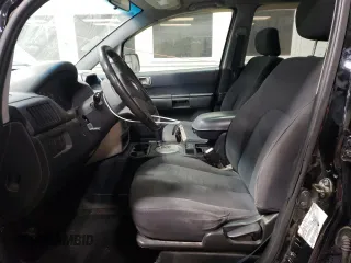 2005 Mitsubishi Endeavor LS with VIN 4A4MN21SX5E075273, listed as a Copart auction lot 41709845 with 174,496 mi miles and Clean Title. Bid and sale history available at carsss.com. Image 7.