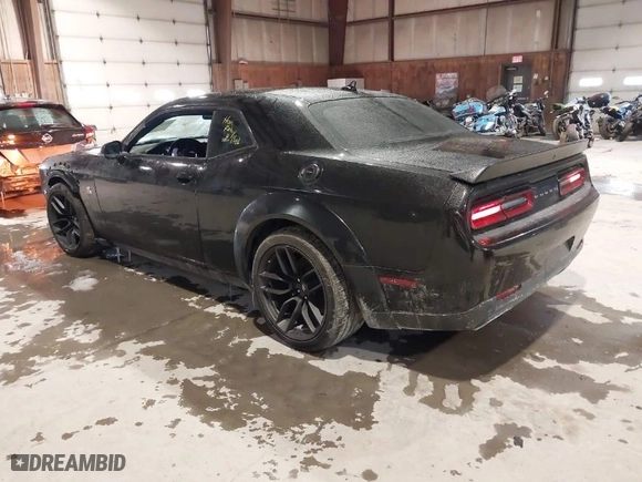 2019 Dodge Challenger R/T Scat Pack with VIN 2C3CDZFJ4KH671633, listed as a IAAI auction lot 41140929 with 45,988 mi miles. Bid and sale history available at carsss.com. Image 3.