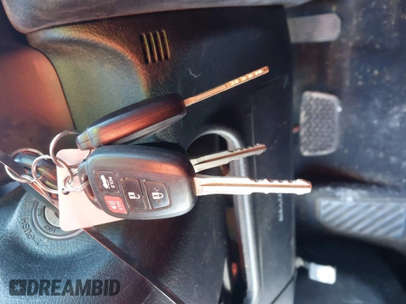 2015 Toyota Camry XLE с VIN 4T4BF1FK9FR499535, выставлен на аукционе IAAI как лот 41353022 с пробегом 94 610 миль миль и . История ставок и продаж доступна на DreamBid. Изображение 11.