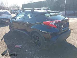 2022 Toyota C-HR XLE with VIN JTNKHMBX9N1130195, listed as a IAAI auction lot 41867899 with 13,813 mi miles. Bid and sale history available at carsss.com. Image 3.