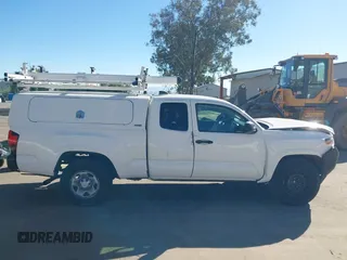 2020 Toyota Tacoma SR with VIN 3TYRX5GNXLT005018, listed as a IAAI auction lot 41851226 with 90,325 mi miles and . Bid and sale history available at DreamBid. Image 13.