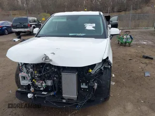2024 Hyundai Santa Fe SE with VIN 5NMP1DGL0RH033709, listed as a IAAI auction lot 40930297 with 6,451 mi miles and . Bid and sale history available at DreamBid. Image 12.
