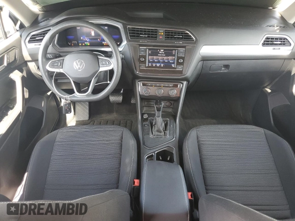 2023 Volkswagen Tiguan S с VIN 3VVRB7AX2PM076124, выставлен на аукционе Copart как лот 56963645 с пробегом 20 420 миль миль и Списание • Salvage title. История ставок и продаж доступна на DreamBid. Изображение 8.