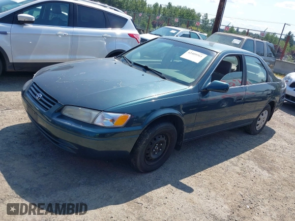 1997 Toyota Camry LE with VIN JT2BG22K5V0073783, listed as a IAAI auction lot 42409561 with 149,560 mi miles and . Bid and sale history available at DreamBid. Image 2.