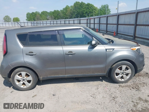 2017 Kia Soul with VIN KNDJN2A29H7462481, listed as a IAAI auction lot 42070761 with 76,105 mi miles. Bid and sale history available at carsss.com. Image 13.