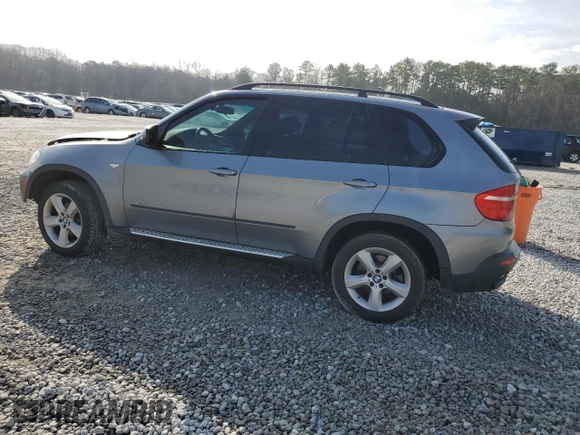 2008 BMW X5 3.0si with VIN 5UXFE43528L000813, listed as a Copart auction lot 42426315 with 147,648 mi miles and Salvage Title. Bid and sale history available at carsss.com. Image 2.