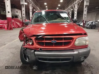1999 Ford Explorer z VIN 1FMZU24E2XUA40849, wystawiony jako IAAI lot #41250506 z przebiegiem 174 706 mil mil oraz . Historia ofert i sprzedaży dostępna na DreamBid. Obrazek 12.