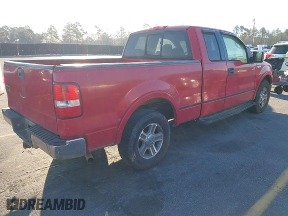 2005 Ford F-150 STX with VIN 1FTRX12W35FA03246, listed as a IAAI auction lot 41824509 with 282,022 mi miles. Bid and sale history available at carsss.com. Image 4.
