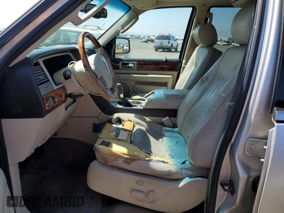 2003 Lincoln Navigator Ultimate with VIN 5LMFU27R93LJ35276, listed as a Copart auction lot 73042634 with 182,613 mi miles and Salvage Title. Bid and sale history available at carsss.com. Image 7.