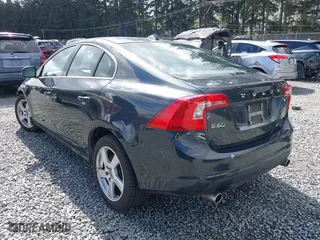 2013 Volvo S60 T5 with VIN YV1612FH5D2221369, listed as a IAAI auction lot 42019723 with 96,002 mi miles. Bid and sale history available at carsss.com. Image 3.