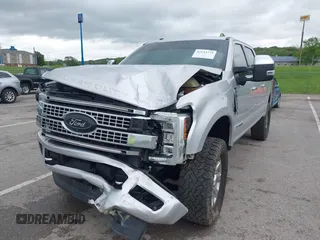 2017 Ford F-250 Lariat with VIN 1FT7W2BT0HED15184, listed as a IAAI auction lot 42133773 with 88,679 mi miles and . Bid and sale history available at DreamBid. Image 17.