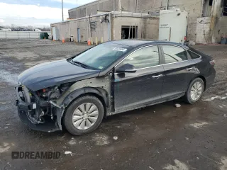 2016 Hyundai Sonata Hybrid SE with VIN KMHE24L17GA012786, listed as a Copart auction lot 50426885 with 106,953 mi miles and Salvage Title. Bid and sale history available at carsss.com. Image 1.