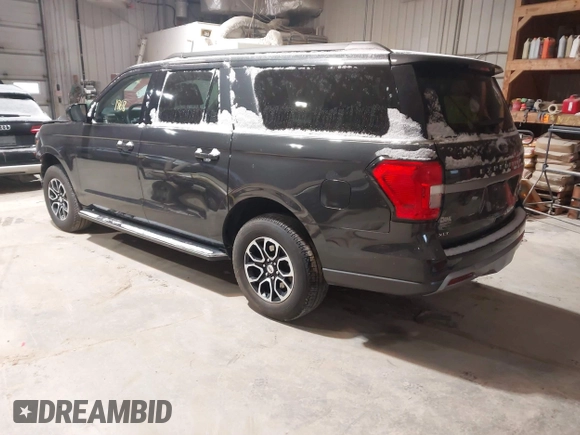 2023 Ford Expedition Max XLT с VIN 1FMJK1J89PEA60330, выставлен на аукционе IAAI как лот 41381868 с пробегом 37 240 миль миль и . История ставок и продаж доступна на DreamBid. Изображение 3.