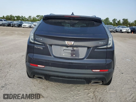2022 Cadillac XT4 FWD Sport z VIN 1GYFZER45NF156035, wystawiony jako Copart lot #65836294 z przebiegiem 62 443 mil mil oraz Szkoda całkowita • Salvage title. Historia ofert i sprzedaży dostępna na DreamBid. Obrazek 6.