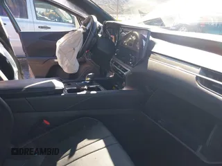 2023 Lexus RX 500h F Sport Performance z VIN 2T2BCMEA7PC007404, wystawiony jako IAAI lot #41742364 z przebiegiem 9 667 mil mil oraz . Historia ofert i sprzedaży dostępna na DreamBid. Obrazek 5.