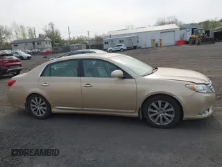 2011 Toyota Avalon with VIN 4T1BK3DB5BU414687, listed as a IAAI auction lot 42103830 with 130,045 mi miles and . Bid and sale history available at carsss.com. Image 13.