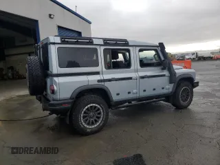 2024 Ineos Grenadier z VIN SC6GM1CA6RF011481, wystawiony jako Copart lot #87733015 z przebiegiem Nie podano mil oraz Szkody całkowita. Historia ofert i sprzedaży dostępna na DreamBid. Obrazek 3.