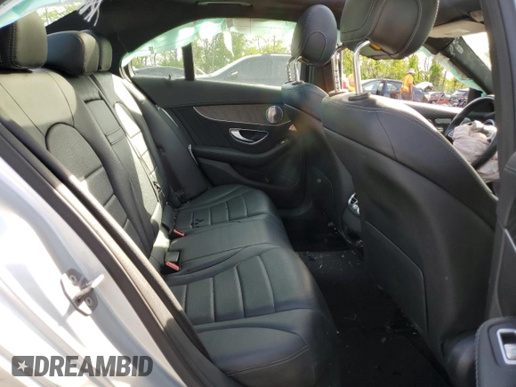 2016 Mercedes-Benz C 300 Luxury с VIN 55SWF4KB5GU170329, выставлен на аукционе Copart как лот 55413065 с пробегом Не указан миль и Списание • Salvage title. История ставок и продаж доступна на DreamBid. Изображение 10.