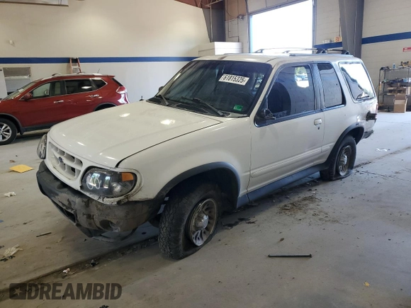 2000 Ford Explorer with VIN 1FMYU60X3YUA72785, listed as a Copart auction lot 61815325 with 184,643 mi miles and Clean title. Bid and sale history available at DreamBid. Image 1.