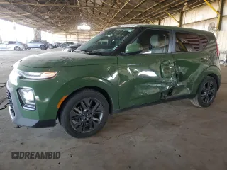 2020 Kia Soul EX with VIN KNDJ33AUXL7042878, listed as a Copart auction lot 53750775 with 161,955 mi miles and Salvage Title. Bid and sale history available at carsss.com. Image 1.