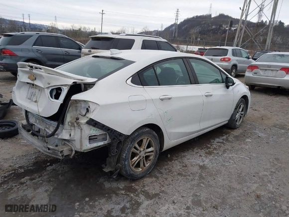 2017 Chevrolet Cruze LT with VIN 1G1BE5SM9H7174488, listed as a IAAI auction lot 41406065 with 127,275 mi miles. Bid and sale history available at carsss.com. Image 4.