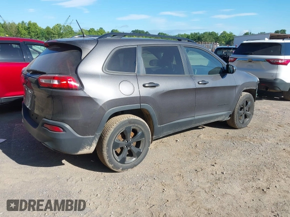 2018 Jeep Cherokee Latitude with VIN 1C4PJMCBXJD597667, listed as a IAAI auction lot 42486786 with 149,081 mi miles and . Bid and sale history available at DreamBid. Image 4.