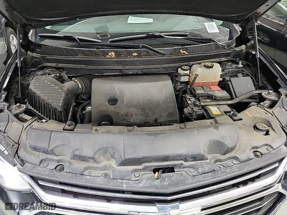 2020 Chevrolet Traverse LT Cloth with VIN 1GNEVGKW5LJ136101, listed as a IAAI auction lot 42088231 with 80,812 mi miles. Bid and sale history available at carsss.com. Image 1.