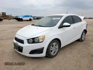 2012 Chevrolet Sonic LT z VIN 1G1JC5SH2C4208687, wystawiony jako Copart lot #57450375 z przebiegiem 155 645 mil mil oraz Szkoda całkowita • Salvage title. Historia ofert i sprzedaży dostępna na DreamBid. Obrazek 1.