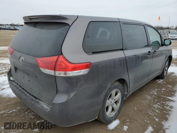 2012 Toyota Sienna with VIN 5TDZK3DC9CS204787, listed as a Copart auction lot 89138125 with 151,131 mi miles and Salvage Title. Bid and sale history available at carsss.com. Image 3.