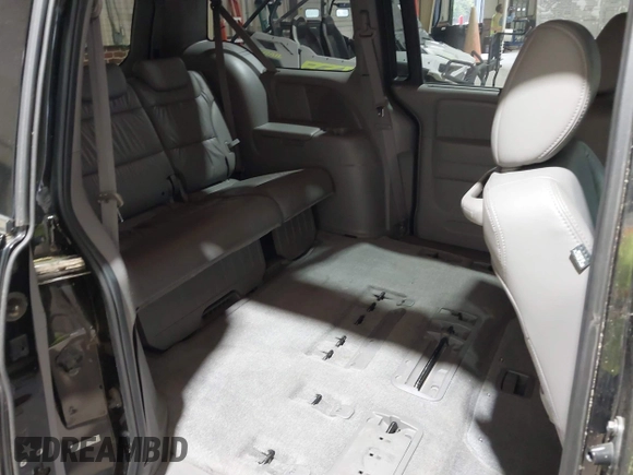 2010 Honda Odyssey EX-L with VIN 5FNRL3H64AB102171, listed as a IAAI auction lot 41966366 with 151,118 mi miles. Bid and sale history available at carsss.com. Image 8.