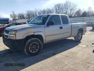 2005 Chevrolet Silverado 1500 LS z VIN 2GCEK19TX51227453, wystawiony jako Copart lot #43536435 z przebiegiem 200 795 mil mil oraz Czysty tytuł • Clean title. Historia ofert i sprzedaży dostępna na DreamBid. Obrazek 1.
