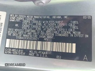 2005 Toyota Sienna XLE with VIN 5TDBA22CX5S039921, listed as a IAAI auction lot 41812339 with 245,111 mi miles and . Bid and sale history available at DreamBid. Image 9.
