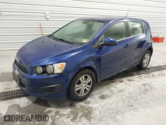 2013 Chevrolet Sonic LT with VIN 1G1JC6SB9D4252785, listed as a IAAI auction lot 41499502 with 114,924 mi miles. Bid and sale history available at carsss.com. Image 2.