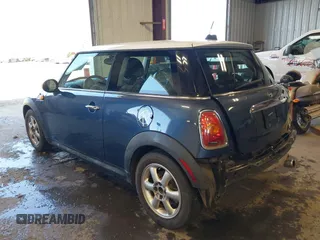 2009 MINI Hardtop with VIN WMWMF33599TU73901, listed as a IAAI auction lot 42149005 with 73,716 mi miles and . Bid and sale history available at DreamBid. Image 3.