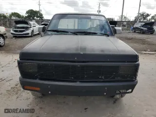 1992 GMC Sonoma with VIN 1GTCS14Z7N8518444, listed as a Copart auction lot 73292294 with 184,932 mi miles and Salvage Title. Bid and sale history available at carsss.com. Image 5.
