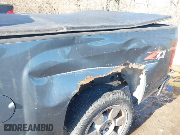 2007 Chevrolet Silverado 1500 1LT with VIN 2GCEK190271730595, listed as a IAAI auction lot 41428654 with 234,022 mi miles and . Bid and sale history available at DreamBid. Image 12.