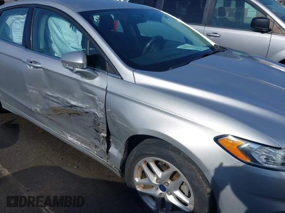 2014 Ford Fusion SE with VIN 1FA6P0H78E5402517, listed as a IAAI auction lot 42025986 with 38,556 mi miles. Bid and sale history available at carsss.com. Image 6.