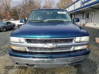 2005 Chevrolet Suburban Z71 with VIN 3GNFK16Z95G145435, listed as a Copart auction lot 83986034 with 186,709 mi miles and Clean Title. Bid and sale history available at carsss.com. Image 5.