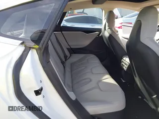 2014 Tesla Model S 60 with VIN 5YJSA1H13EFP62451, listed as a IAAI auction lot 41639068 with 88,000 mi miles and . Bid and sale history available at DreamBid. Image 8.