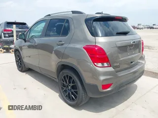 2021 Chevrolet Trax LT with VIN KL7CJLSBXMB359468, listed as a IAAI auction lot 41982149 with 199,685 mi miles and . Bid and sale history available at DreamBid. Image 3.