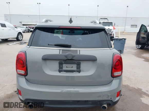 2018 MINI Countryman Cooper S z VIN WMZYT3C35J3E93291, wystawiony jako IAAI lot #41281432 z przebiegiem 58 774 mil mil oraz . Historia ofert i sprzedaży dostępna na DreamBid. Obrazek 16.